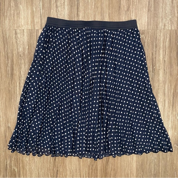 Forever 21 Navy Blue Pleated Polka Dot Skirt Women’s Size Medium - Picture 5 of 11
